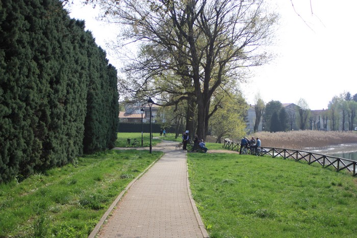 Passeggiata del lago di Pusiano da Bosisio Parini